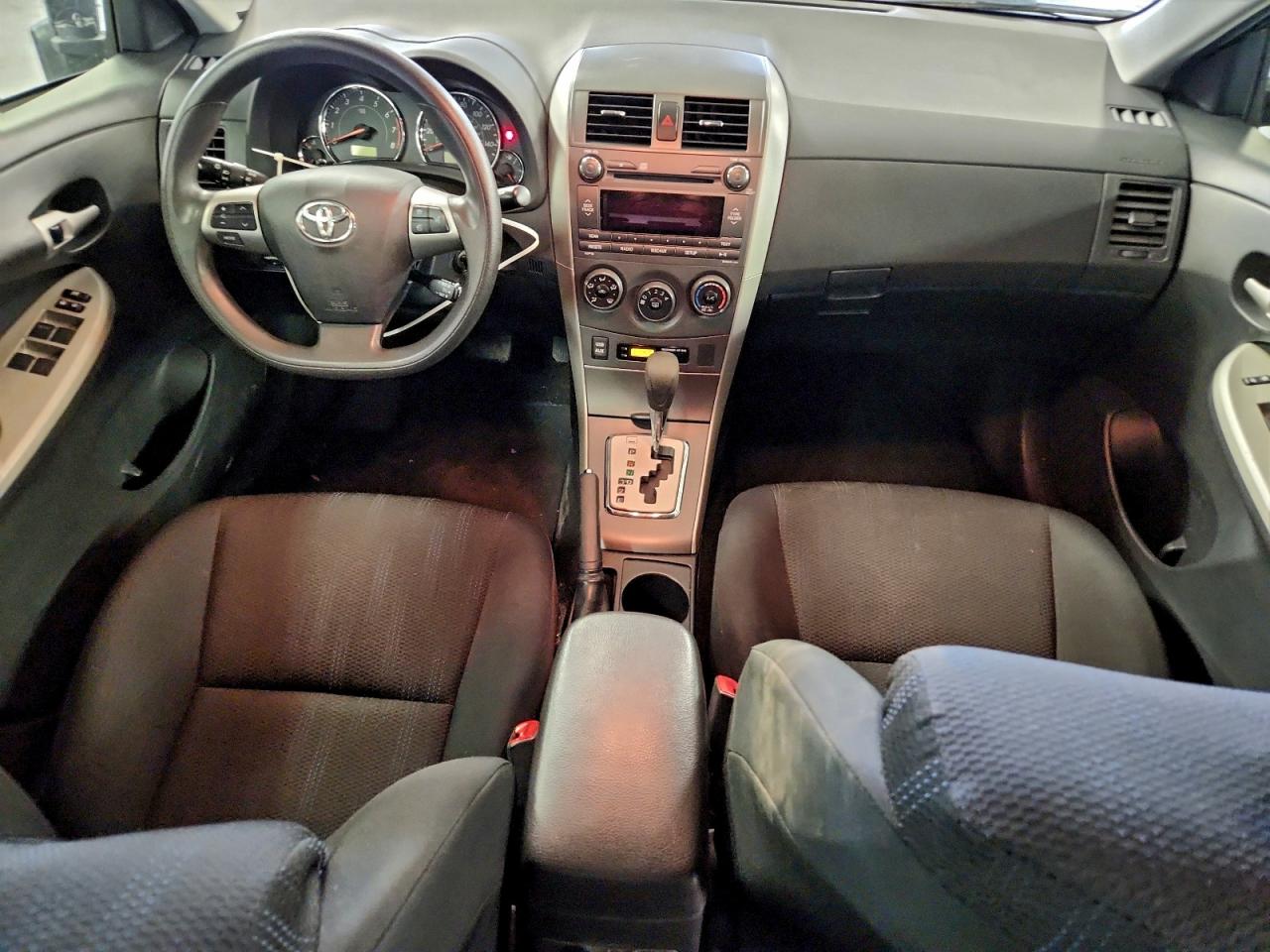 2011 TOYOTA COROLLA BASE photo 15