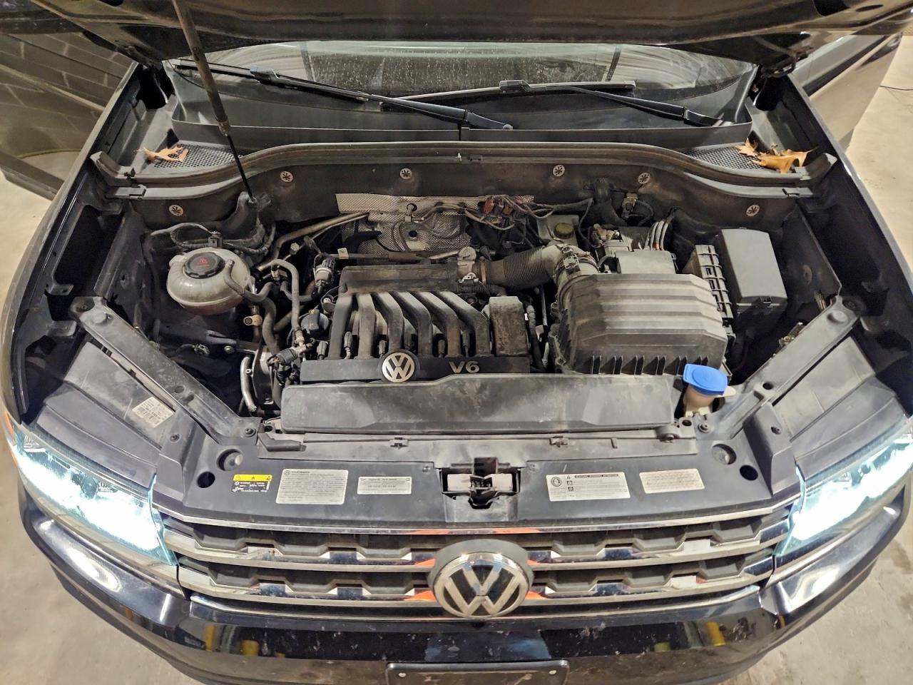 2018 VOLKSWAGEN ATLAS SE photo 23