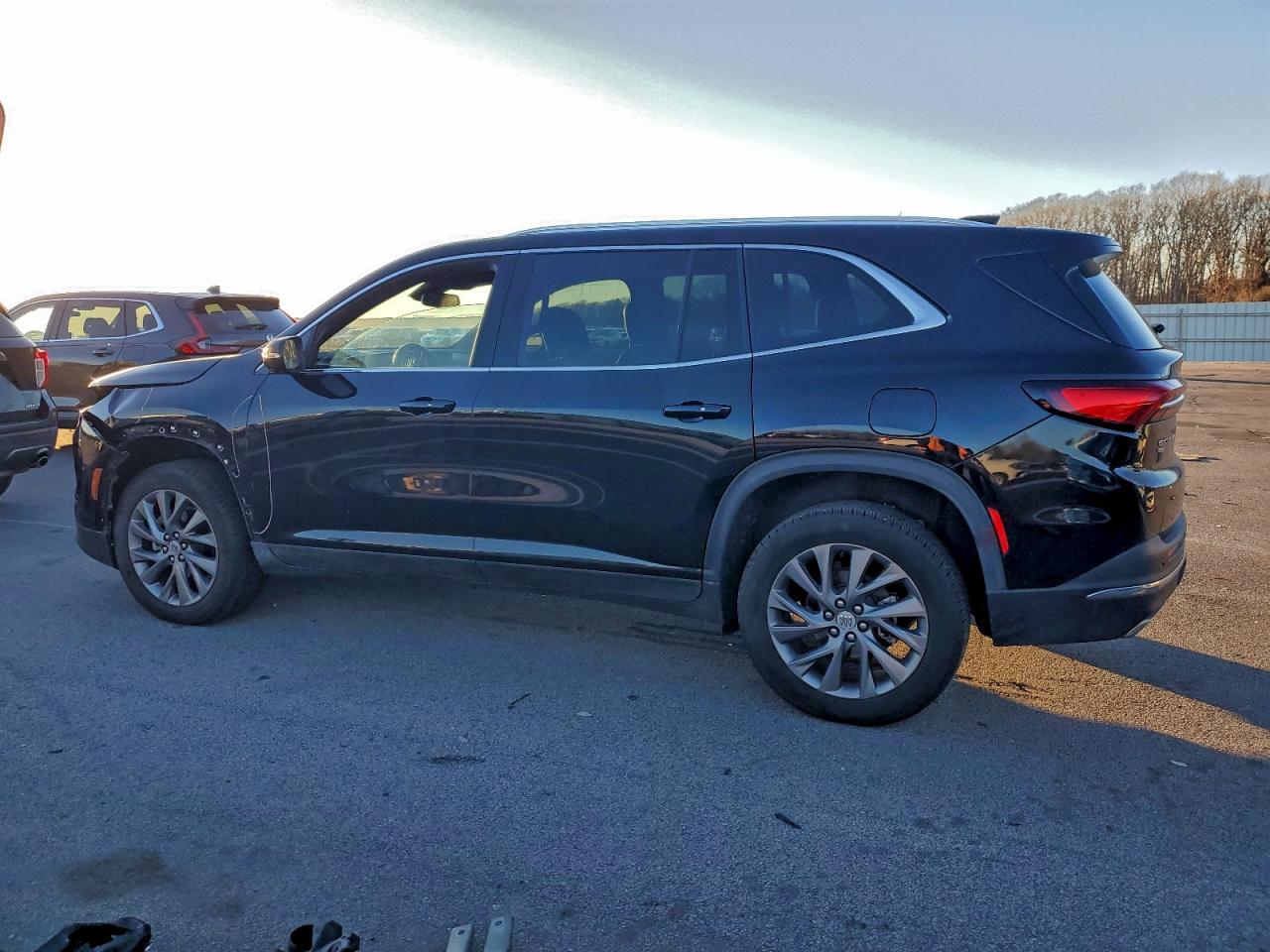 2025 BUICK ENCLAVE PREFERRED photo 2