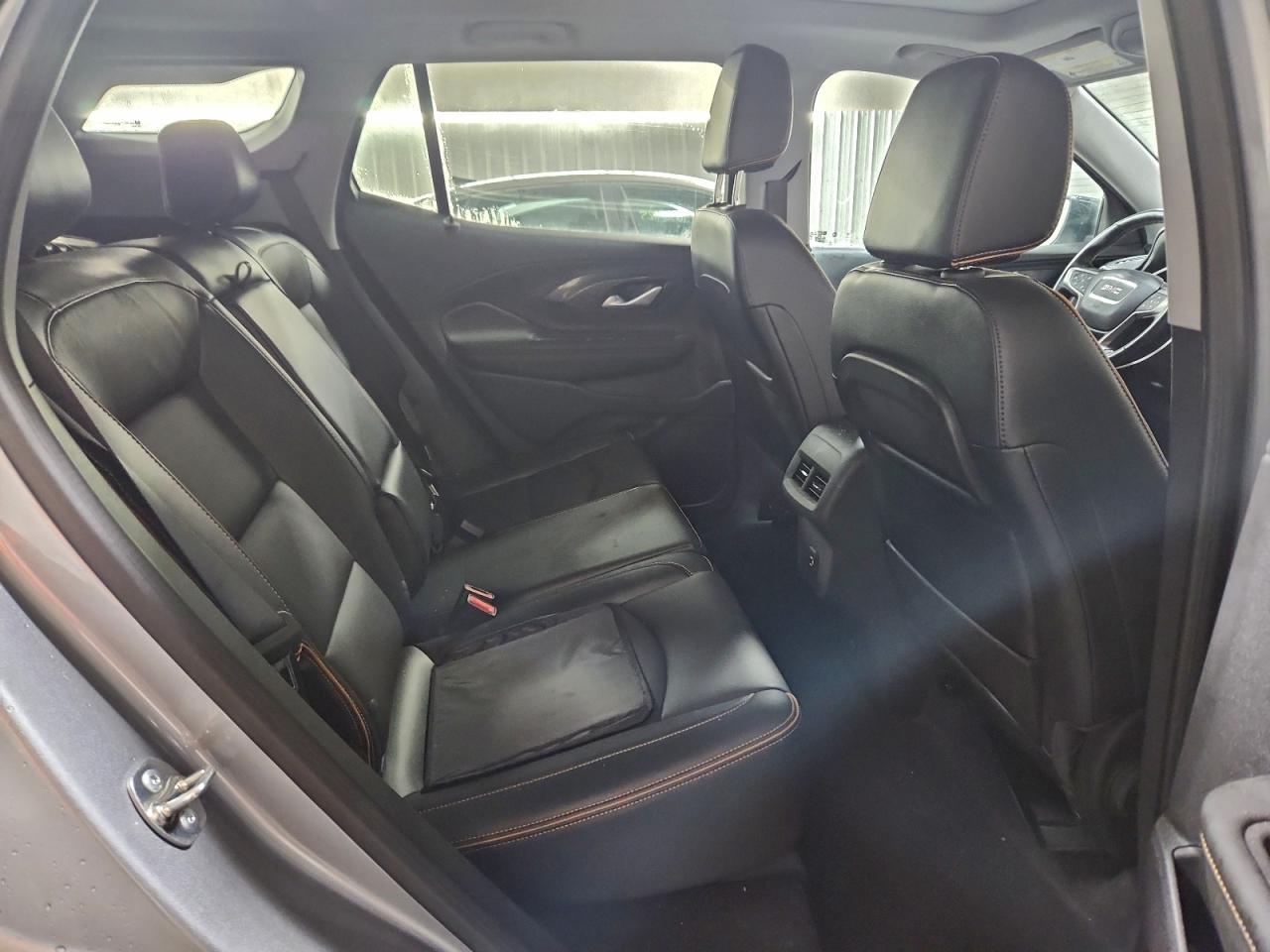 2024 GMC TERRAIN AT4 photo 10