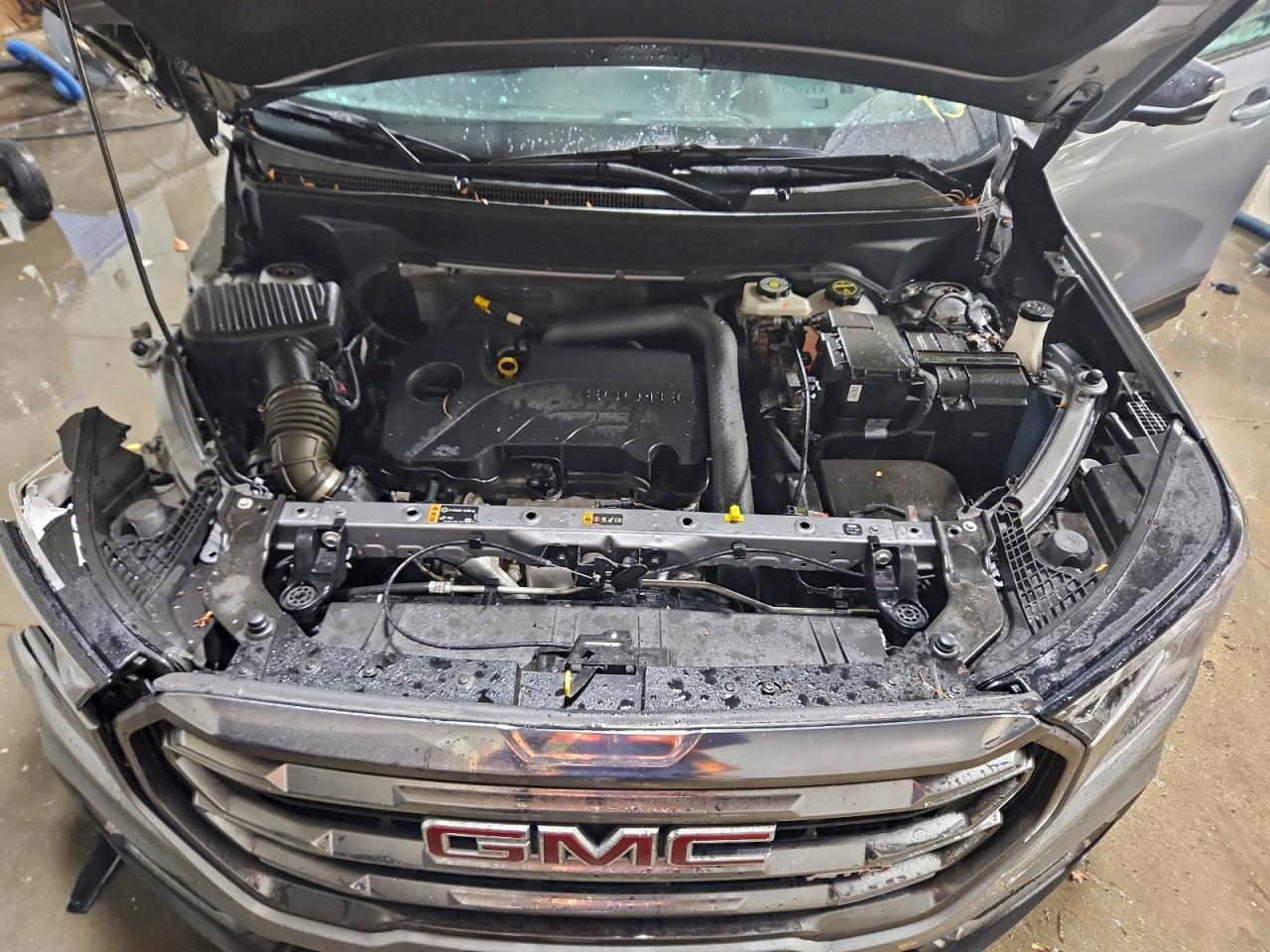 2024 GMC TERRAIN AT4 photo 11