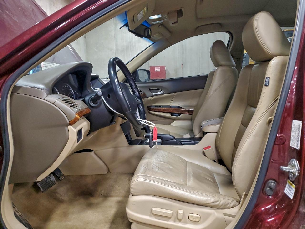 2009 HONDA ACCORD EXL photo 13
