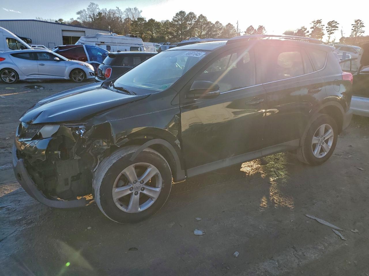 2013 TOYOTA RAV4