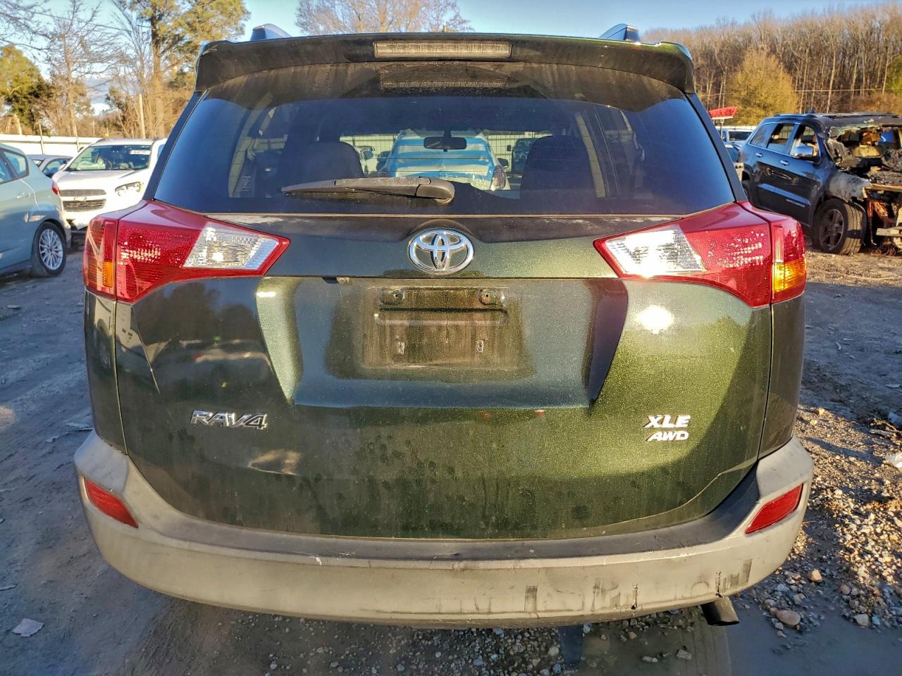 2013 TOYOTA RAV4 XLE photo 6