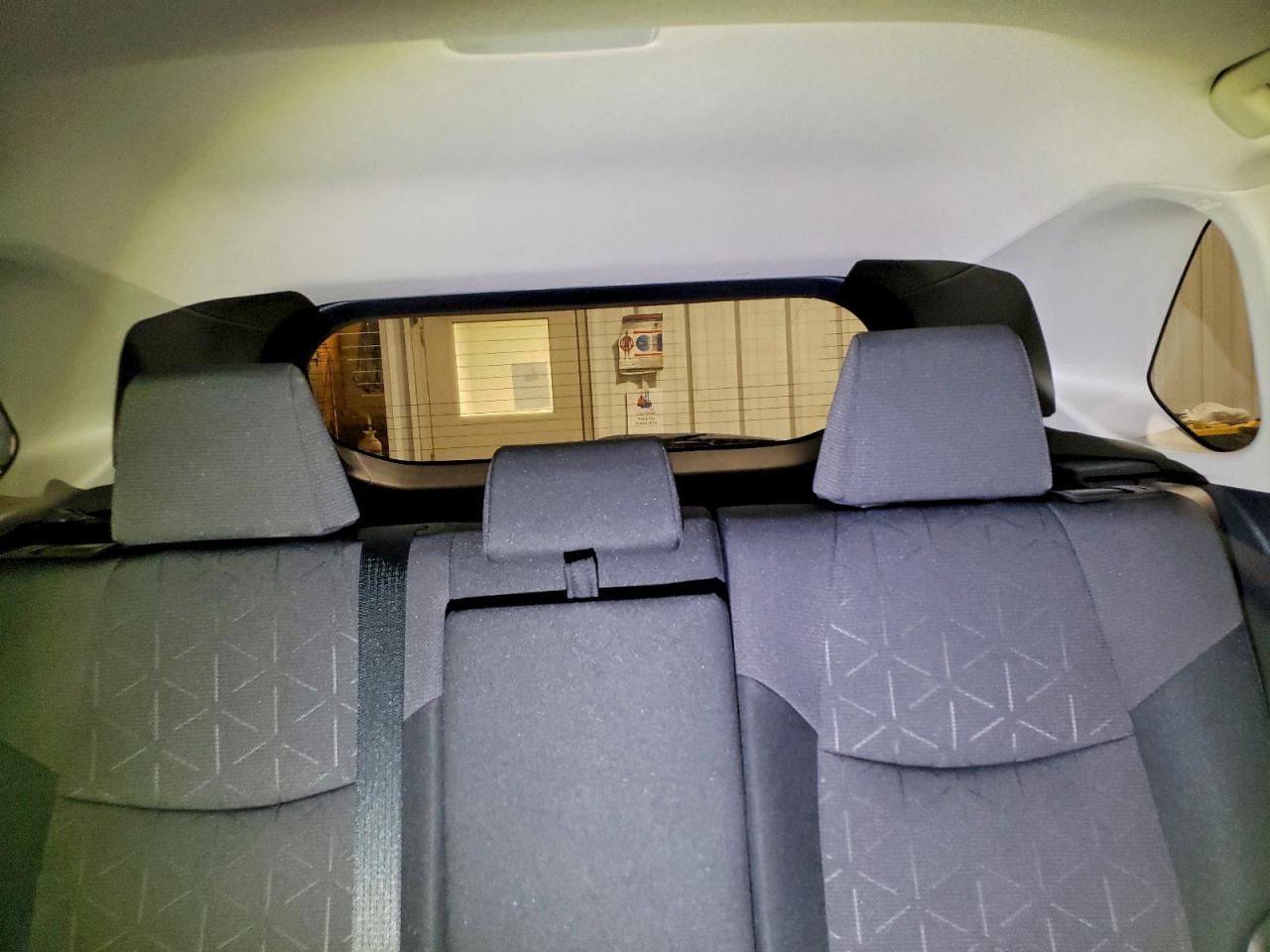 2025 TOYOTA RAV4 XLE photo 10