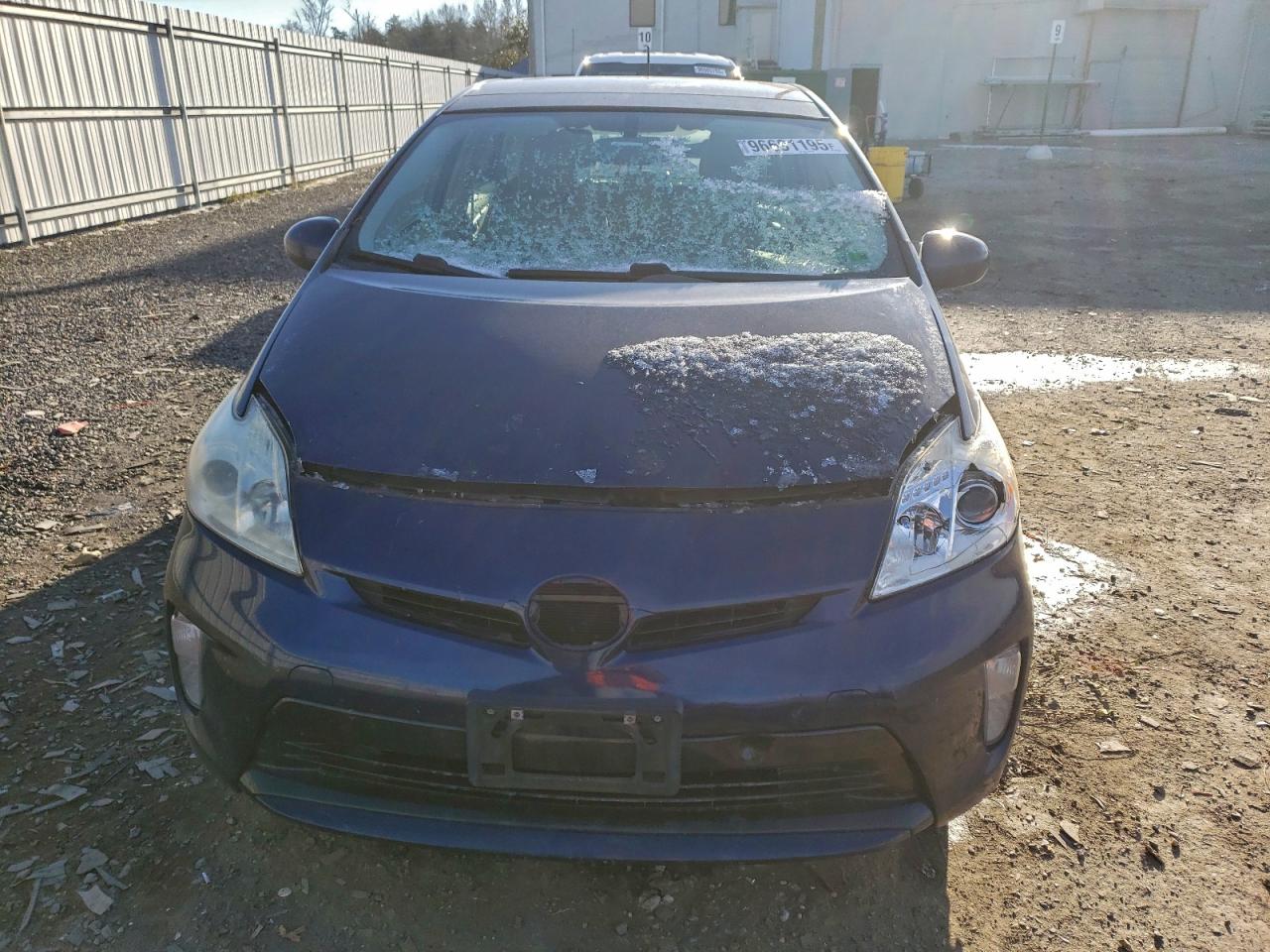 2014 TOYOTA PRIUS photo 5