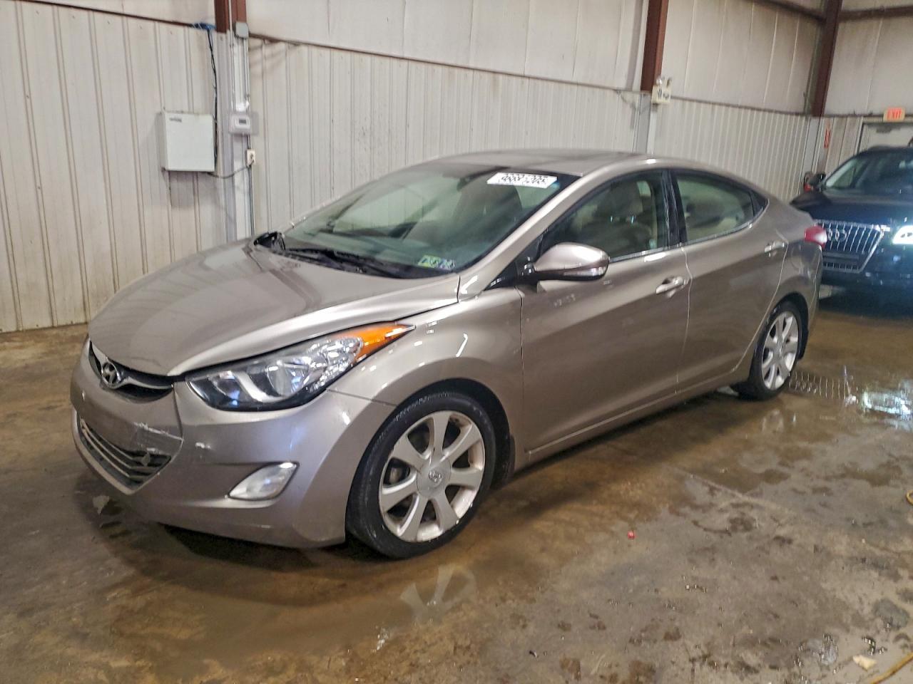 2013 HYUNDAI ELANTRA