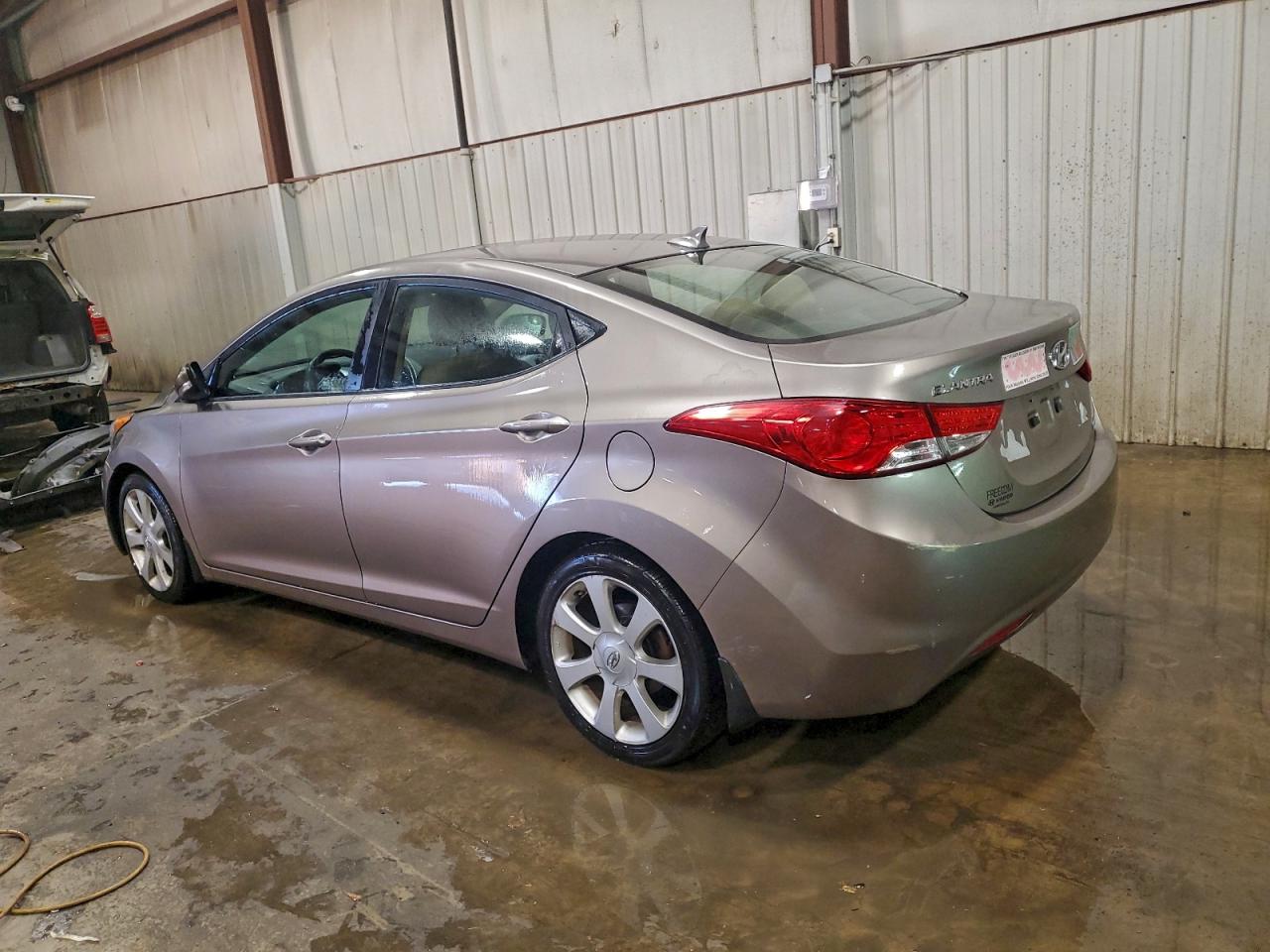 2013 HYUNDAI ELANTRA GLS photo 3