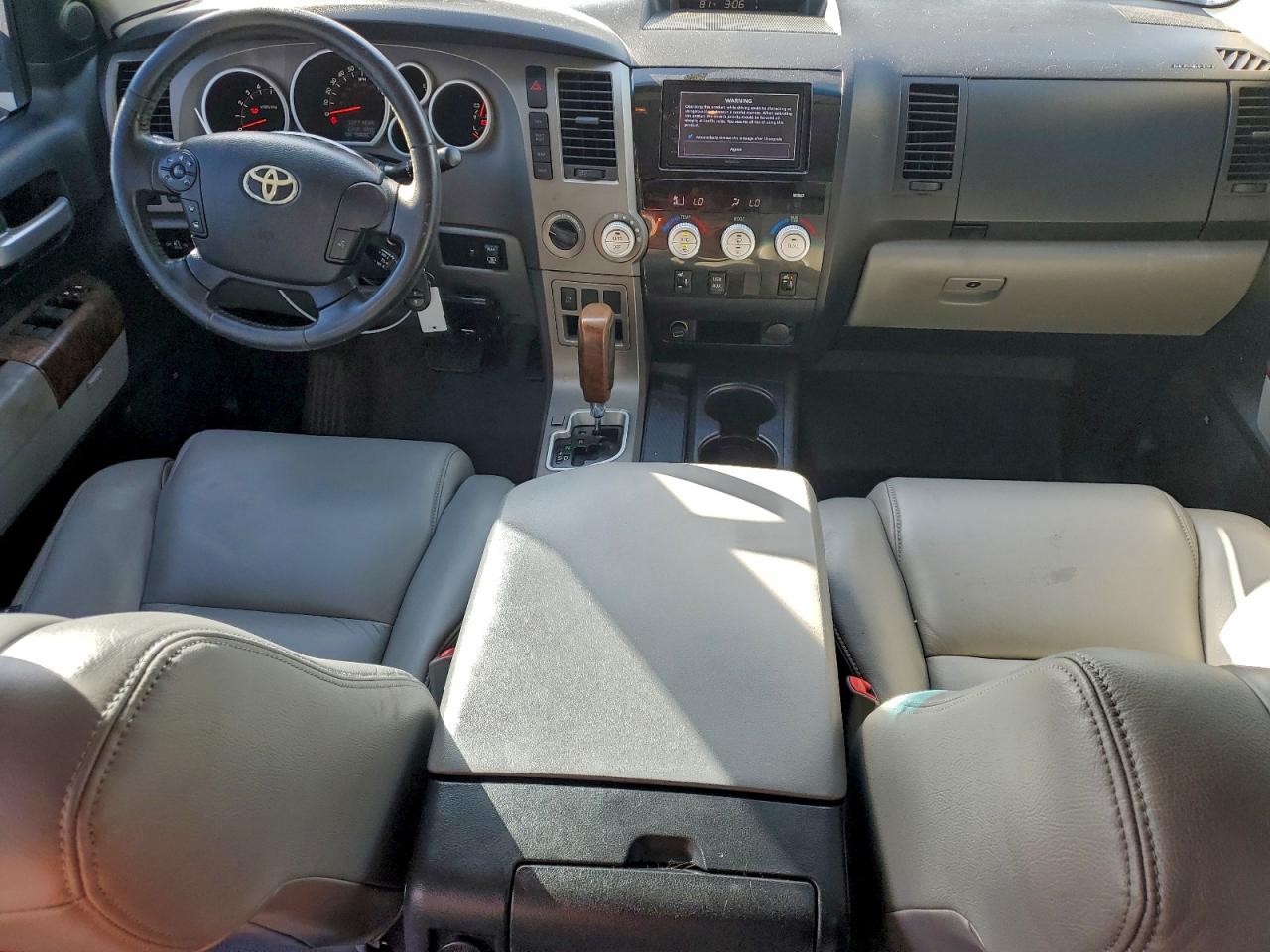 2010 TOYOTA TUNDRA DOUBLE CAB LIMITED photo 8