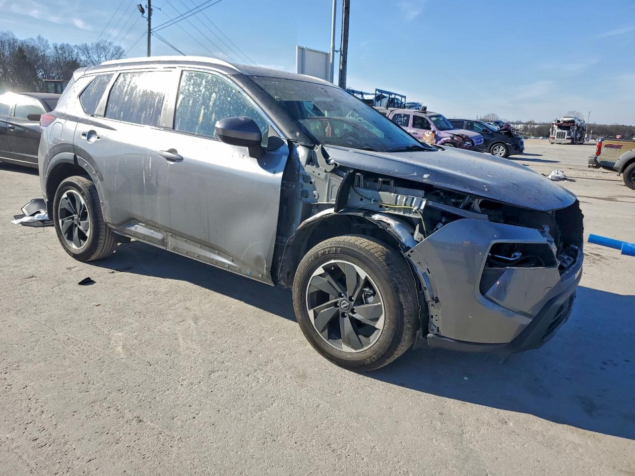 2024 NISSAN ROGUE SV photo 4