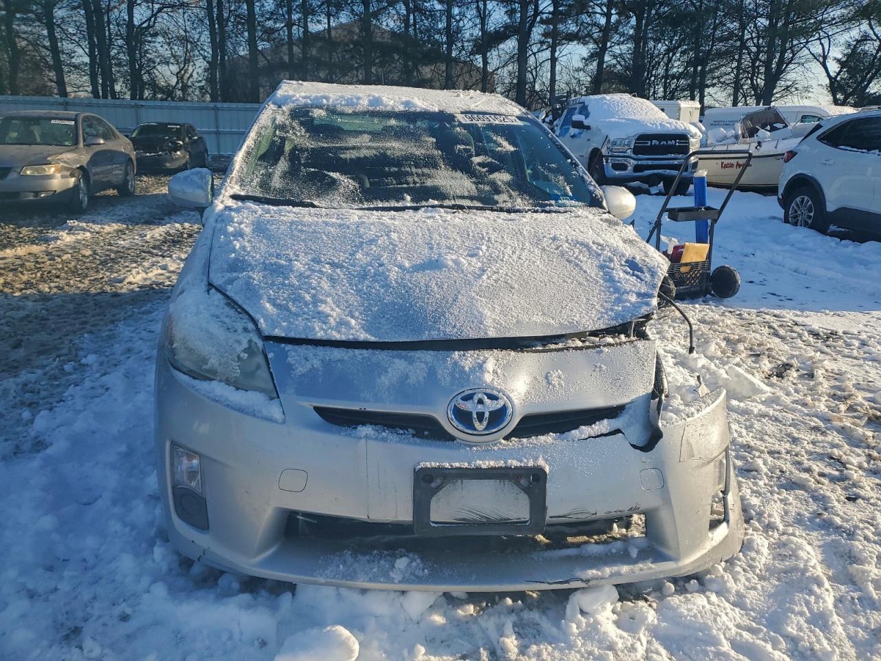 2010 TOYOTA PRIUS photo 5