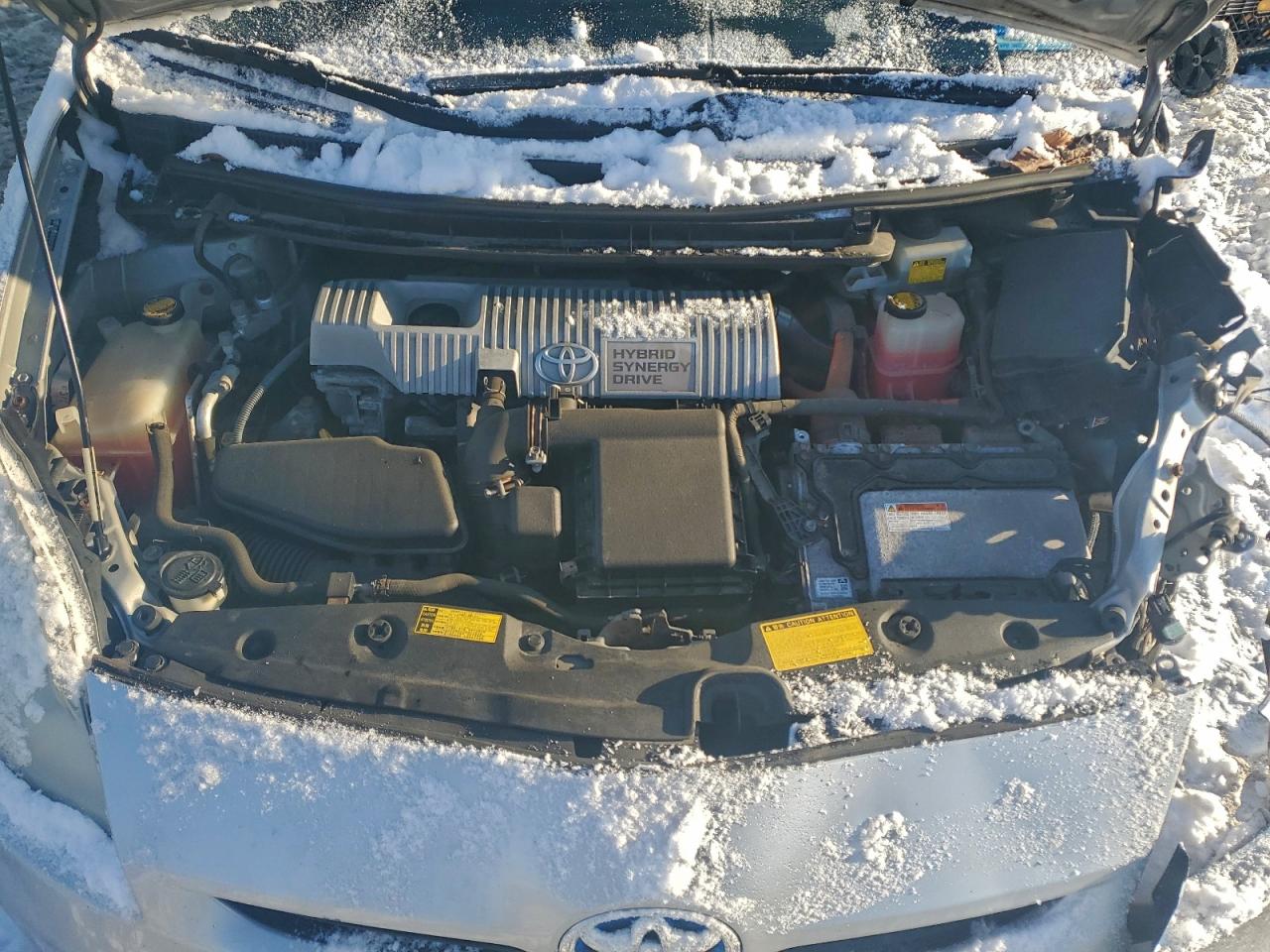 2010 TOYOTA PRIUS photo 11