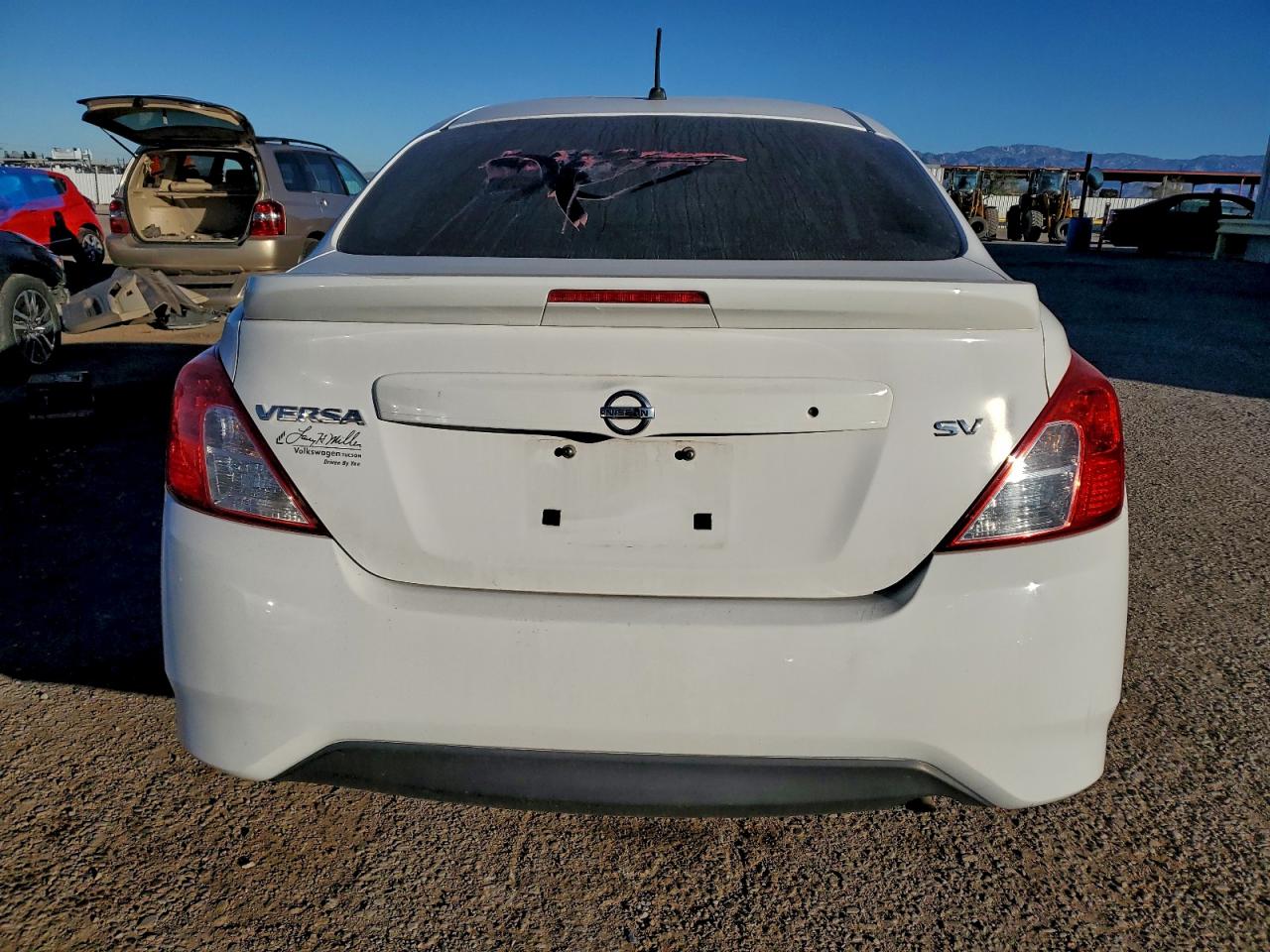 2018 NISSAN VERSA S photo 6