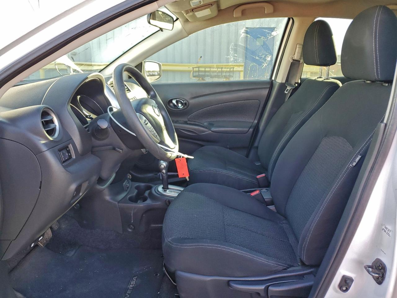 2018 NISSAN VERSA S photo 7