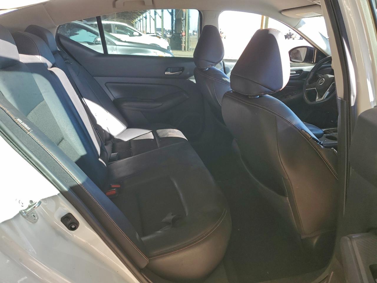 2019 NISSAN ALTIMA SR photo 10