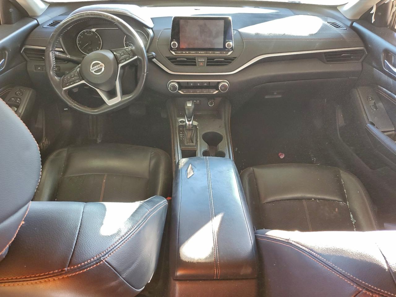 2019 NISSAN ALTIMA SR photo 8