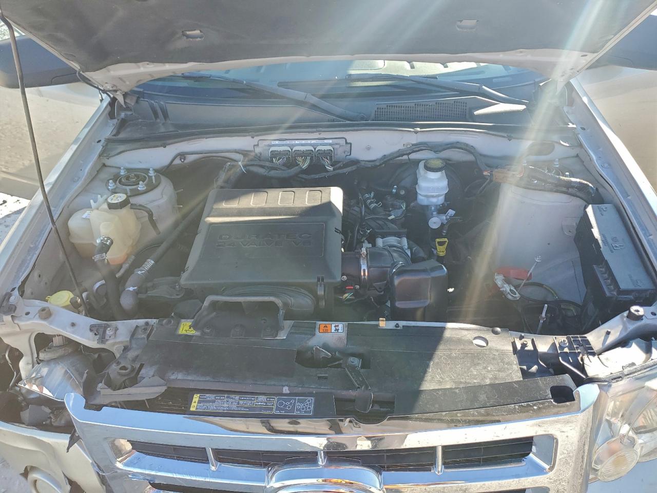 2012 FORD ESCAPE XLT photo 12