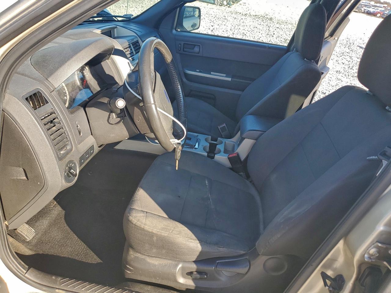 2012 FORD ESCAPE XLT photo 7