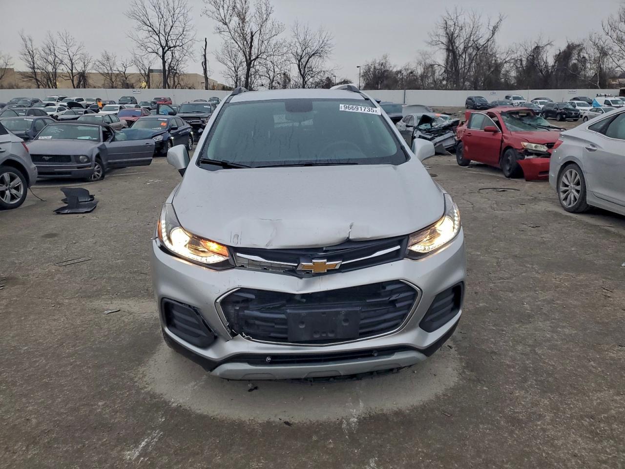2021 CHEVROLET TRAX 1LT photo 13