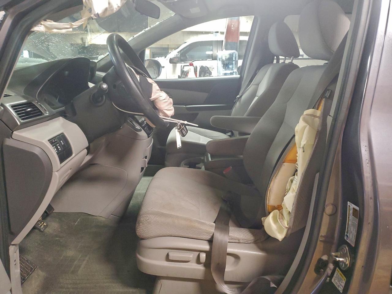 2016 HONDA ODYSSEY EX photo 7