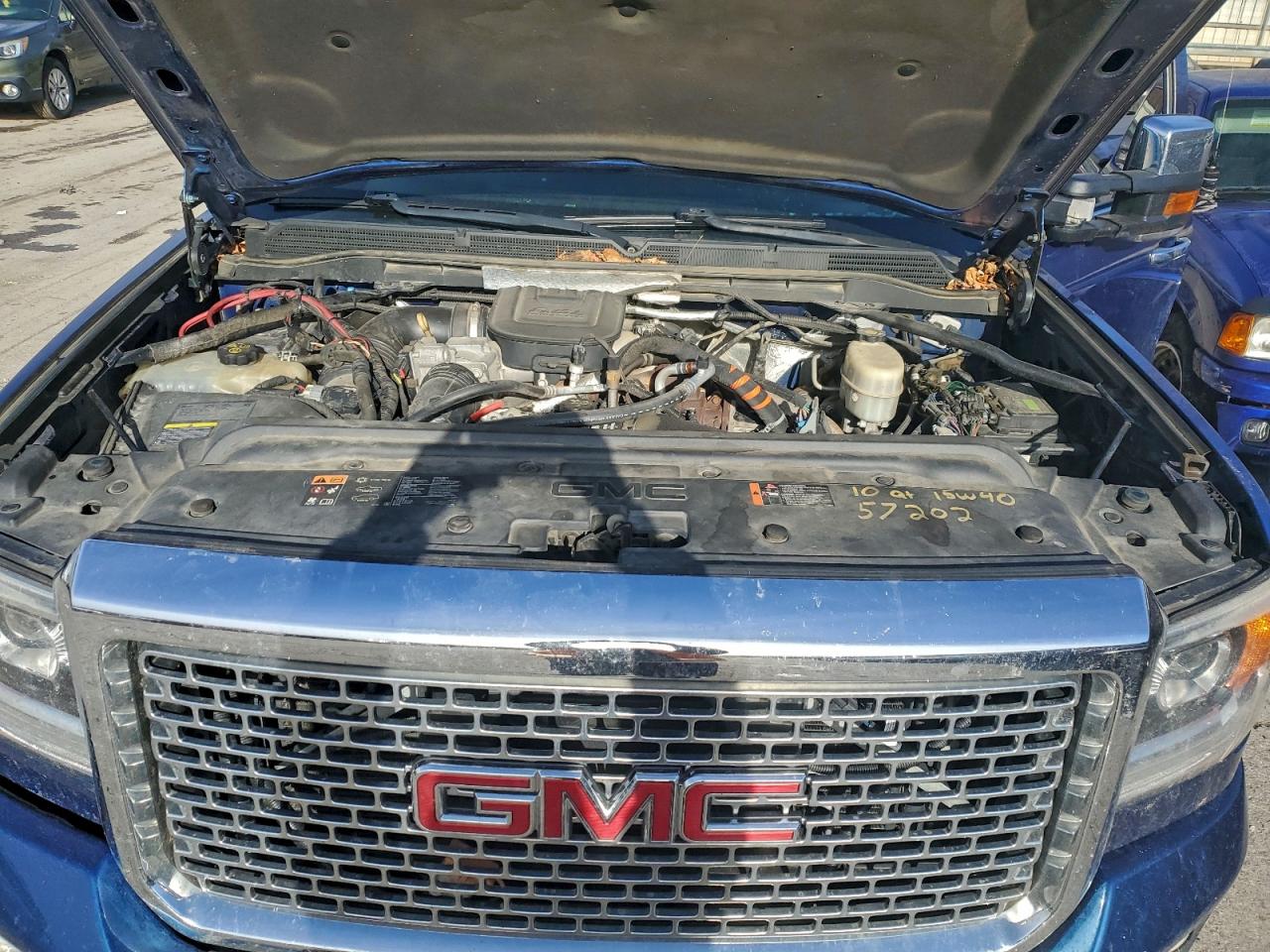 2015 GMC SIERRA K2500 DENALI photo 11