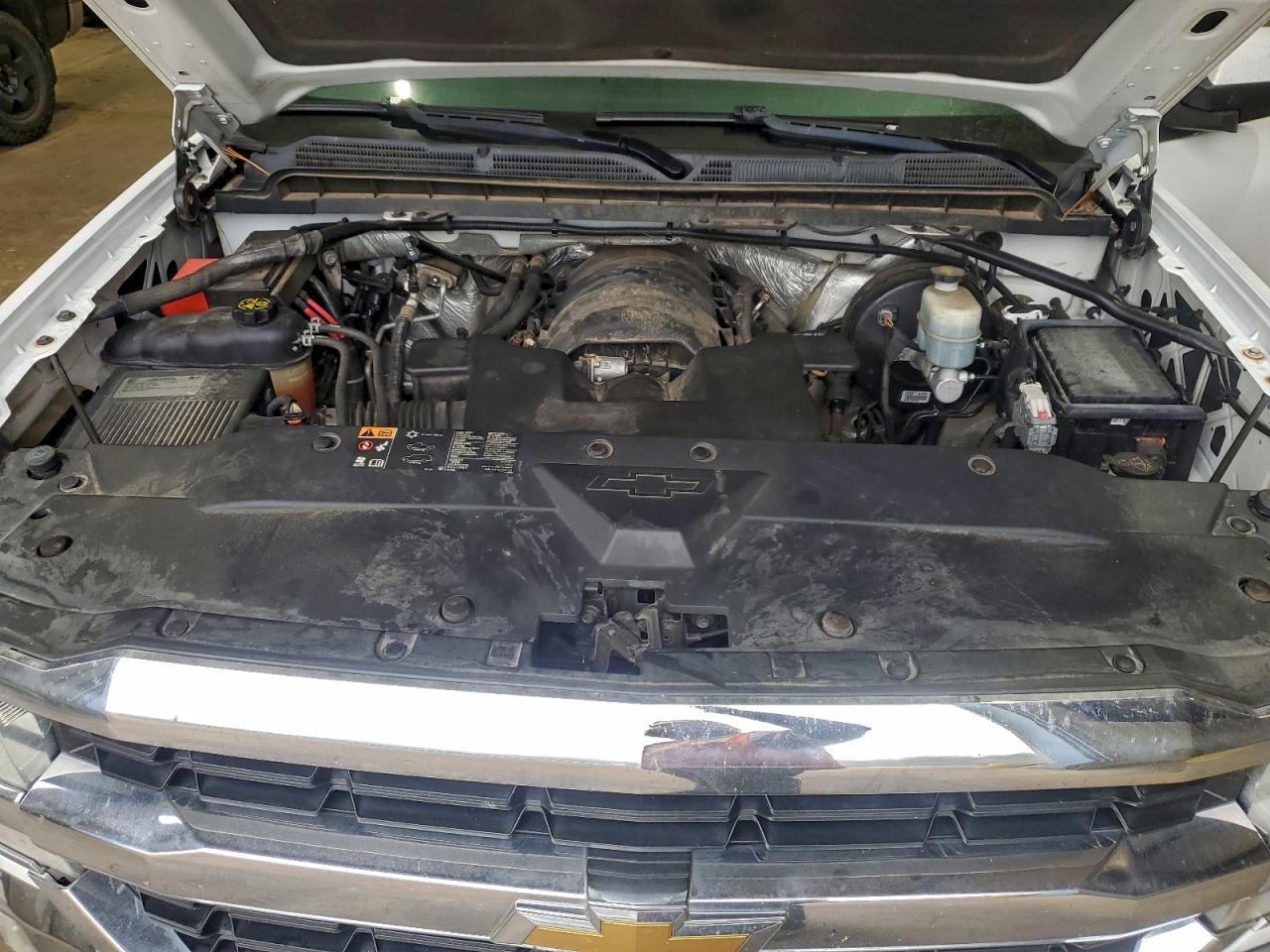 2016 CHEVROLET SILVERADO C1500 LT photo 11