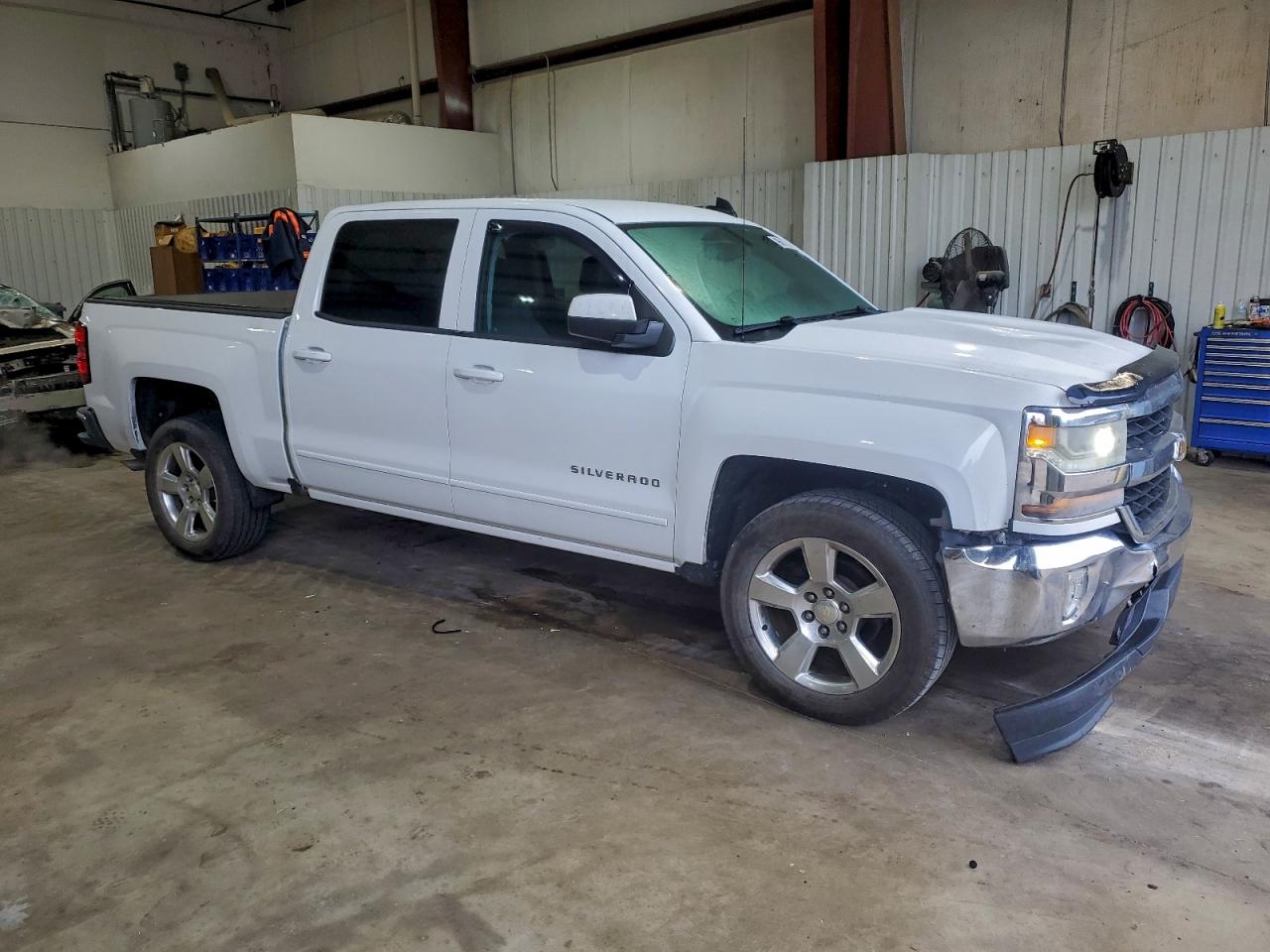 2016 CHEVROLET SILVERADO C1500 LT photo 4