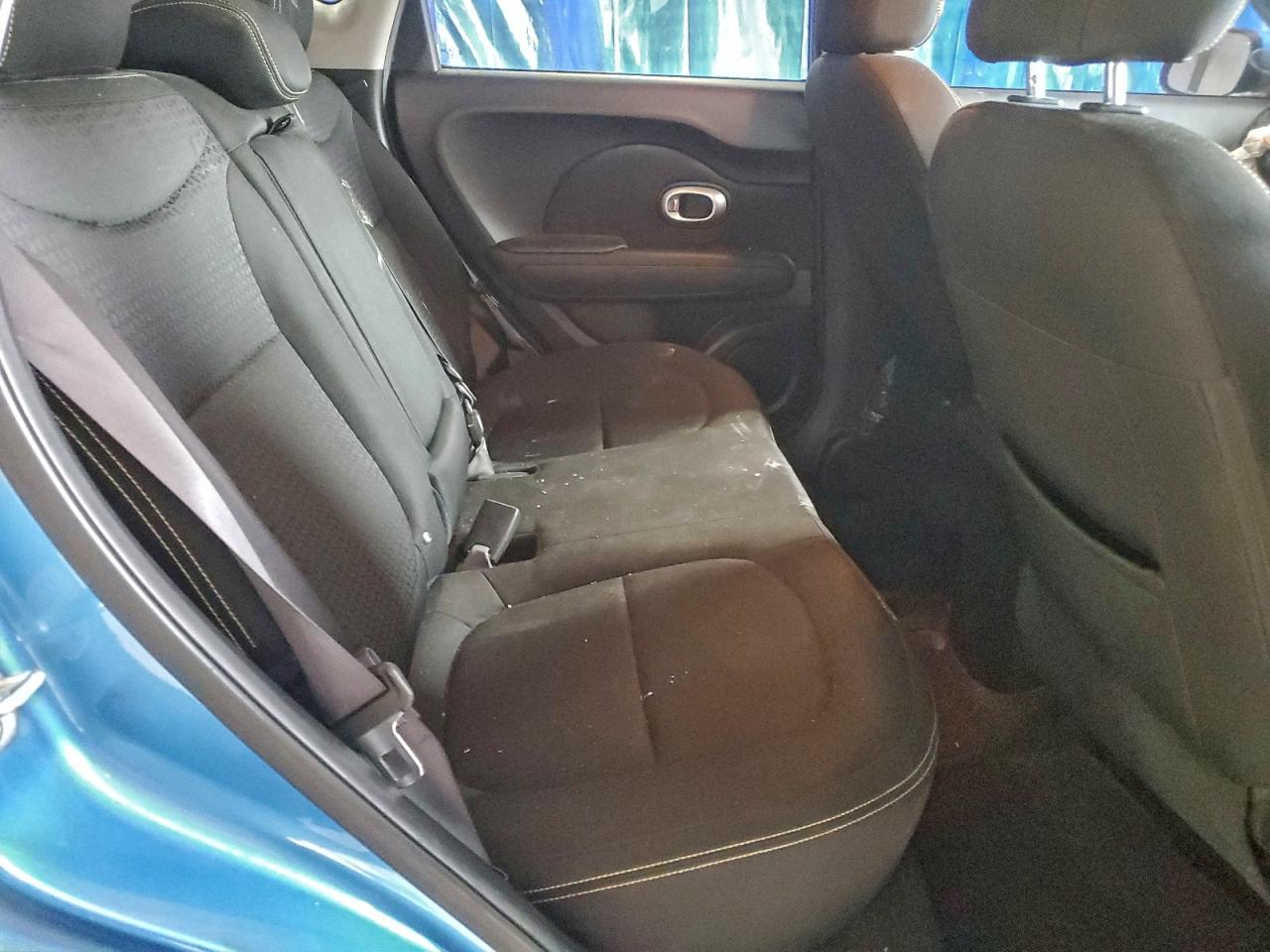 2016 KIA SOUL + photo 10