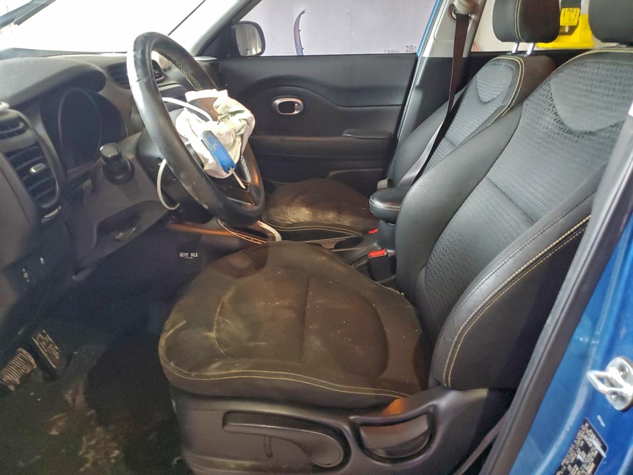 2016 KIA SOUL + photo 7