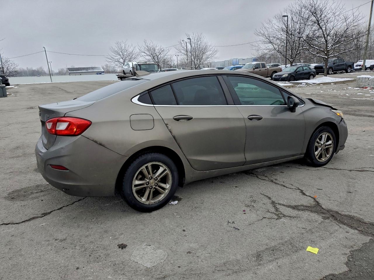 2017 CHEVROLET CRUZE LT photo 3