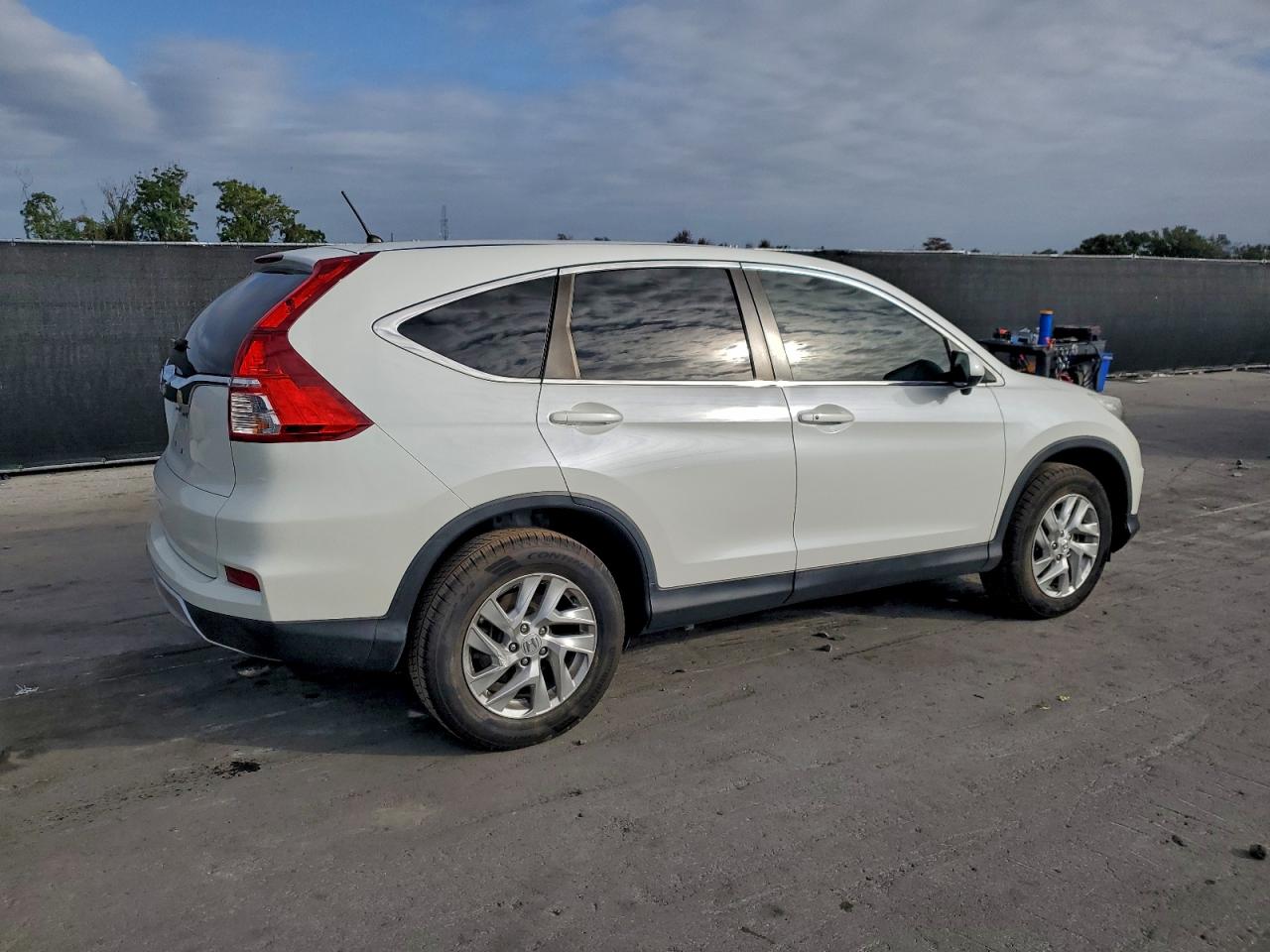 2016 HONDA CR-V EX photo 3