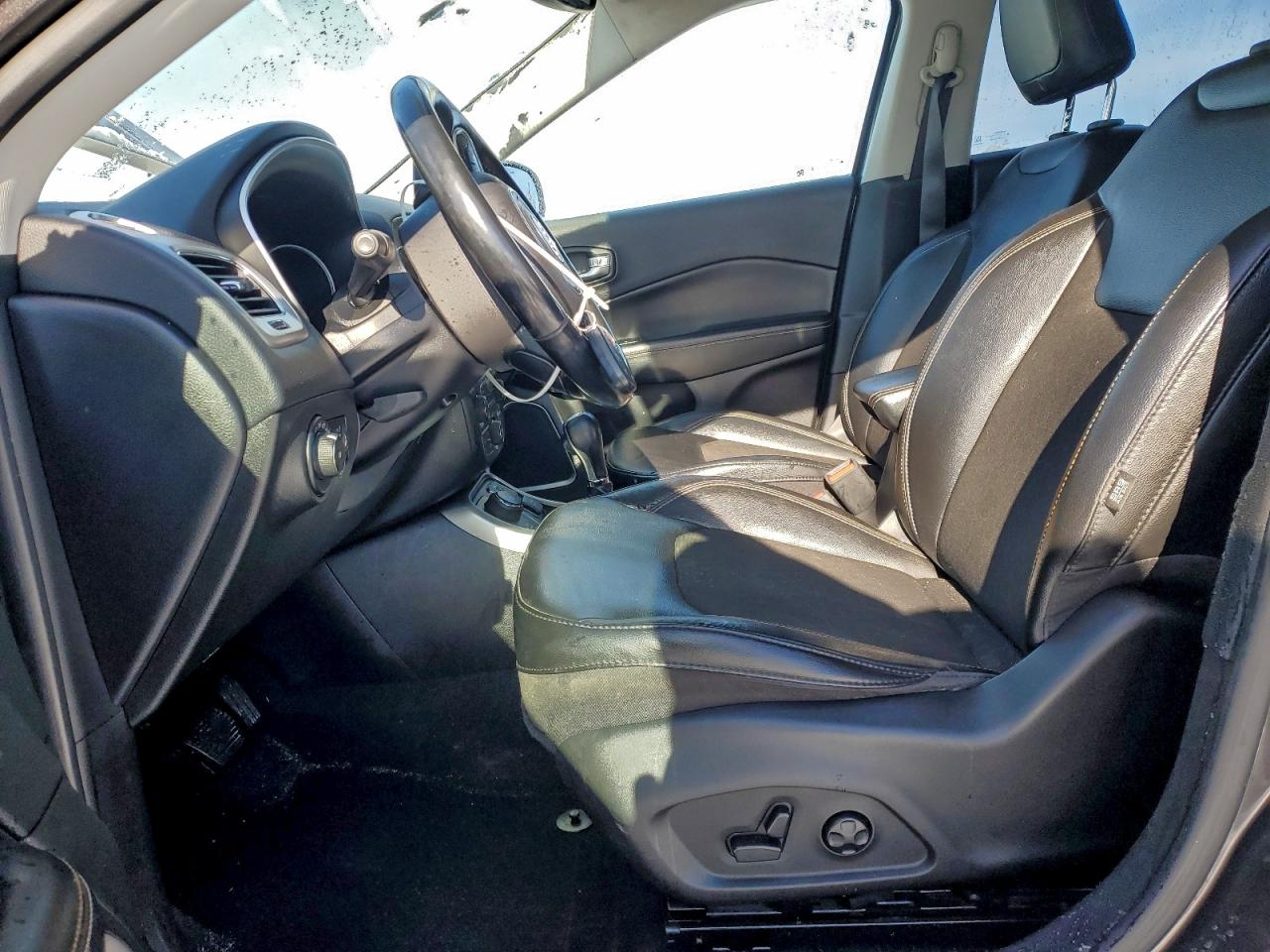 2021 JEEP COMPASS LATITUDE photo 13
