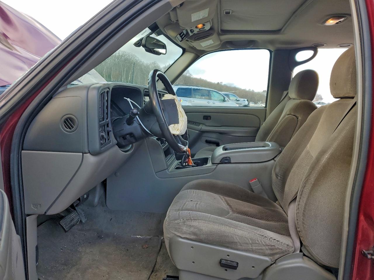 2004 CHEVROLET SUBURBAN K1500 photo 7
