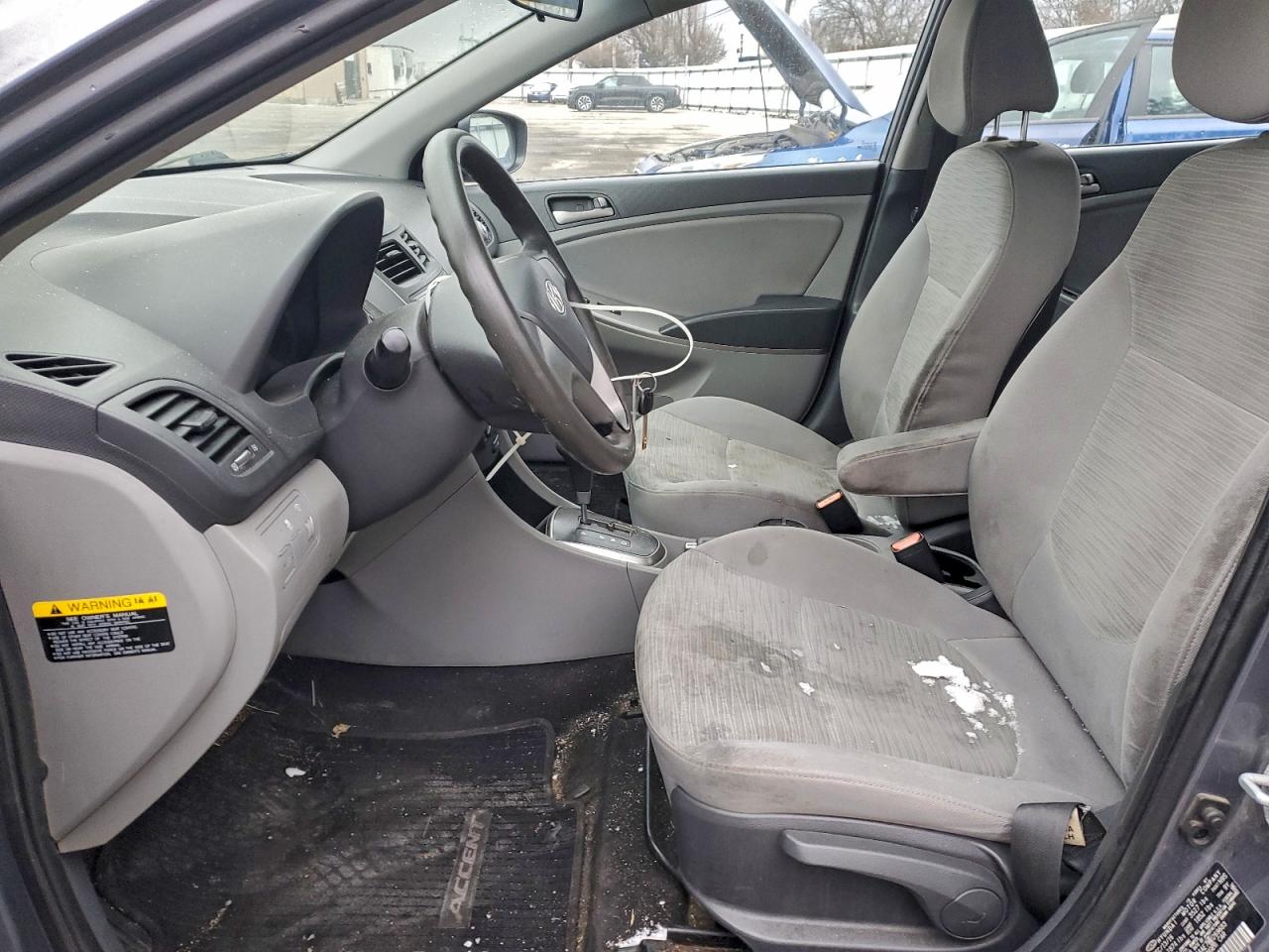 2017 HYUNDAI ACCENT SE photo 7