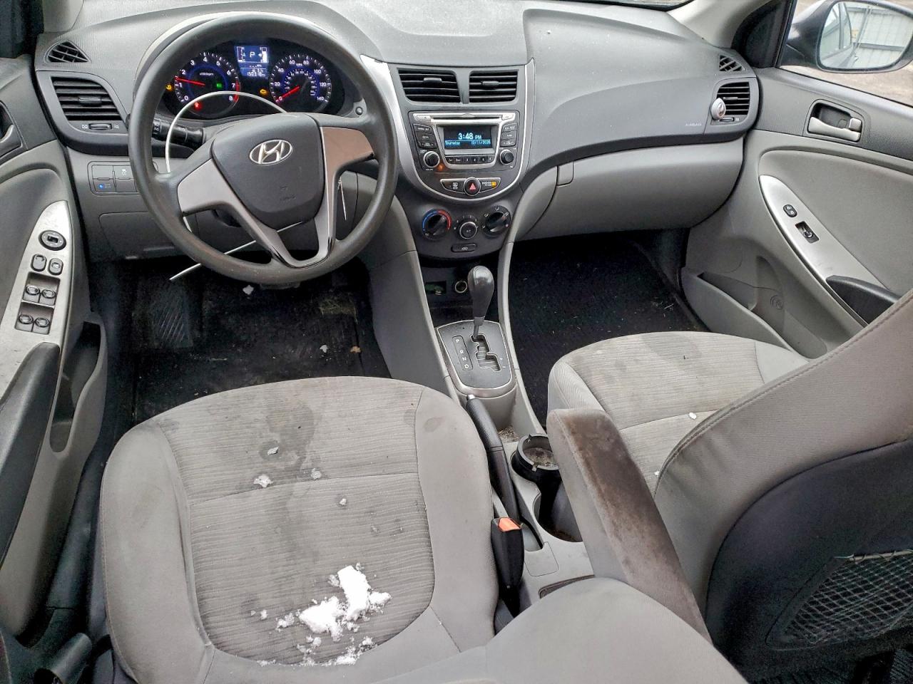 2017 HYUNDAI ACCENT SE photo 8