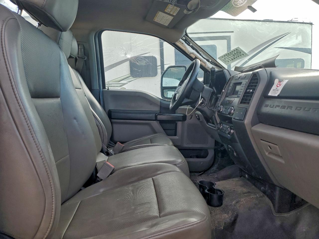 2019 FORD F550 SUPER DUTY TRUCK CAB AND CHASSIS photo 11