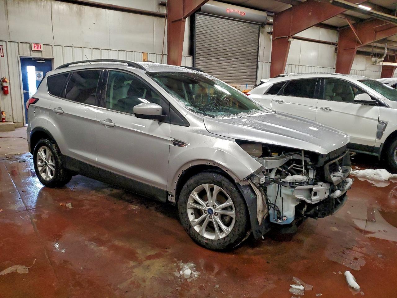 2018 FORD ESCAPE SE photo 4