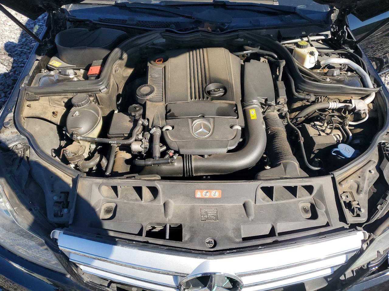 2013 MERCEDES-BENZ C 250 photo 11
