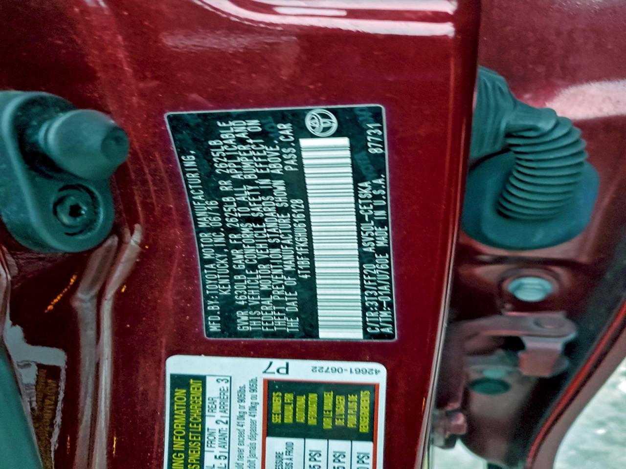 2017 TOYOTA CAMRY LE photo 13