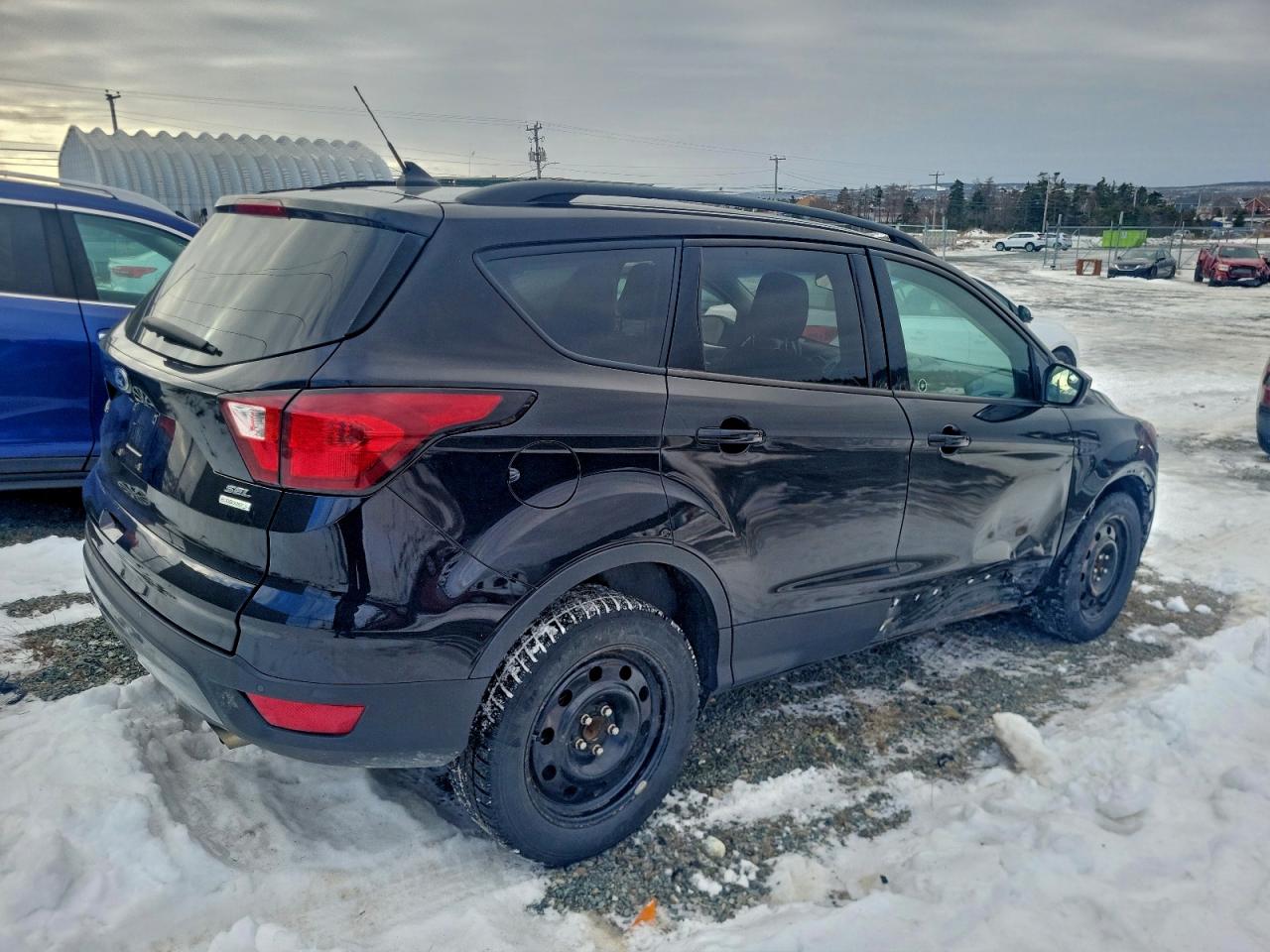 2019 FORD ESCAPE SEL photo 3