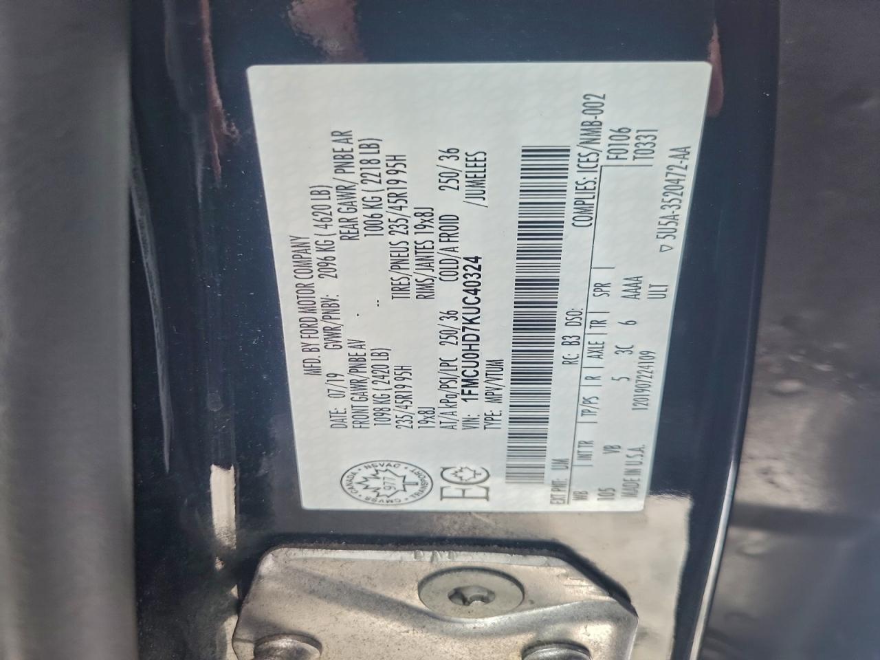 2019 FORD ESCAPE SEL photo 13