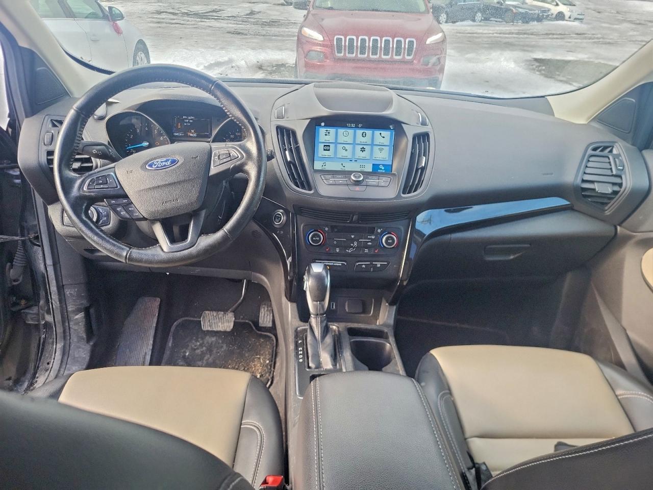 2019 FORD ESCAPE SEL photo 8