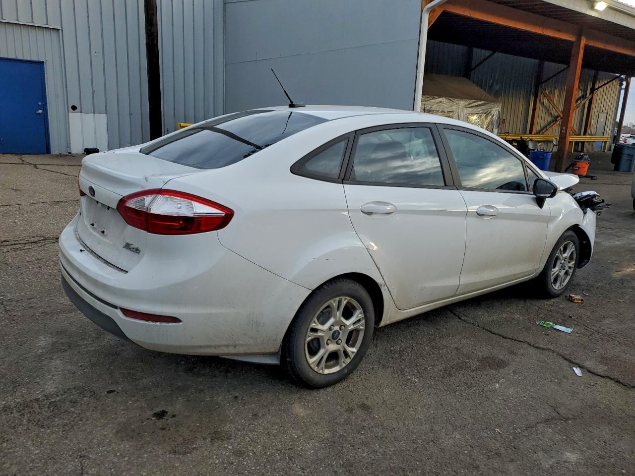 2015 FORD FIESTA SE photo 3