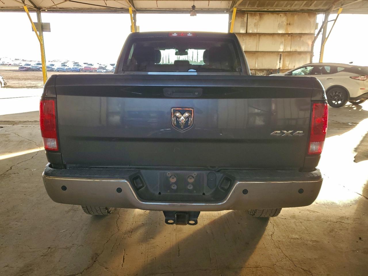 2018 RAM 2500 ST photo 6