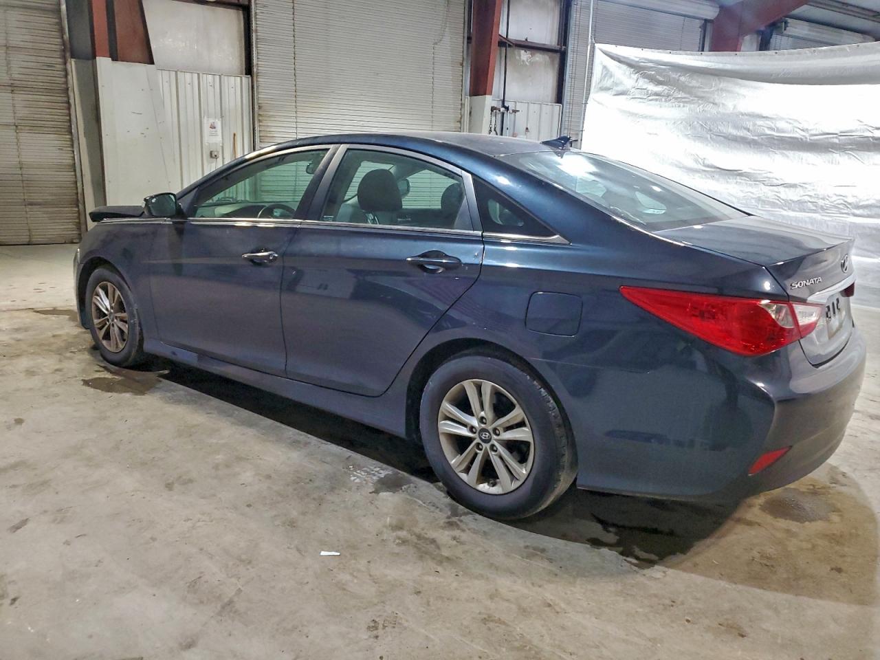 2014 HYUNDAI SONATA GLS photo 2
