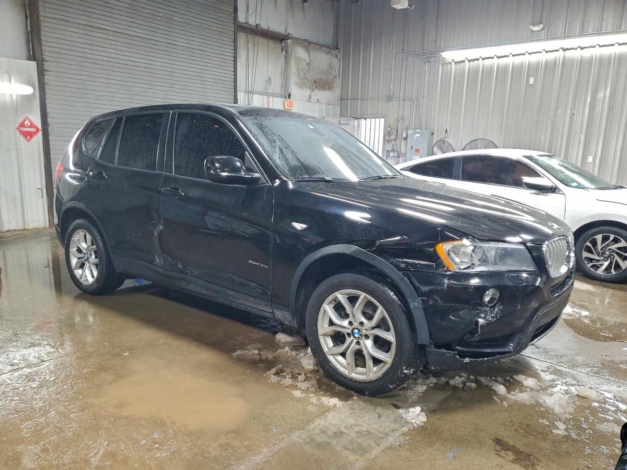 2013 BMW X3 XDRIVE35I photo 4
