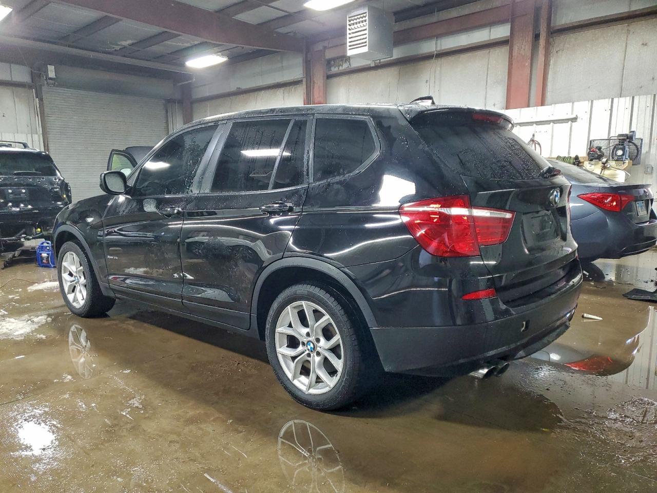 2013 BMW X3 XDRIVE35I photo 2
