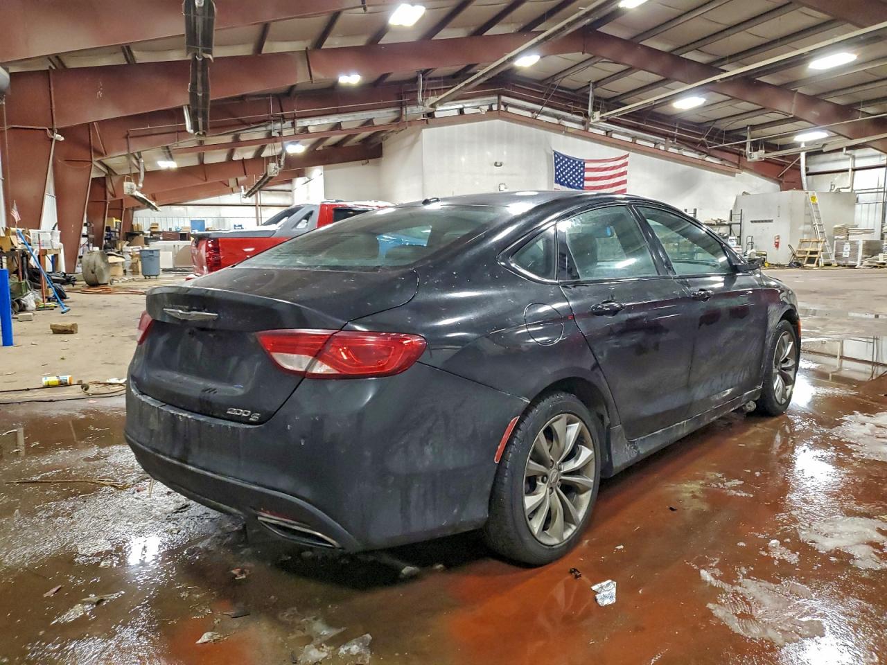 2015 CHRYSLER 200 S photo 3