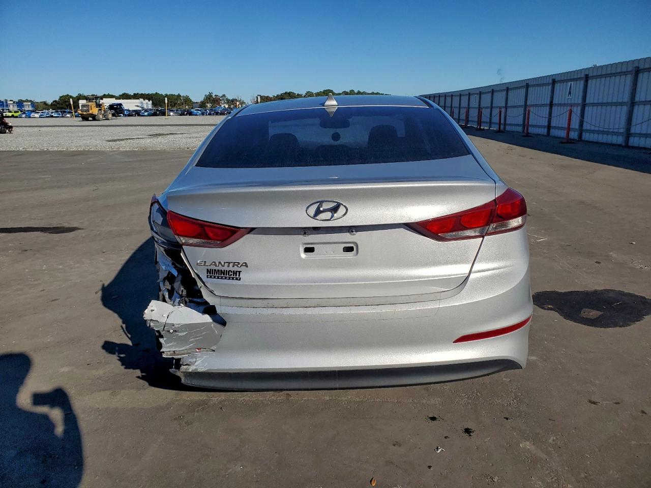 2018 HYUNDAI ELANTRA SEL photo 6