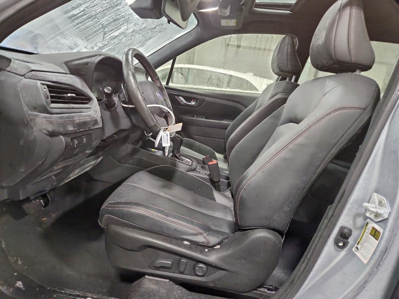 2025 SUBARU FORESTER TOURING photo 7